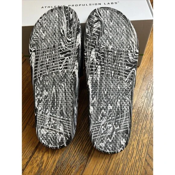 APL Athletic Propulsion Lab TechLoom Slides Men’s Size 14 Black White Marble - Picture 6 of 8